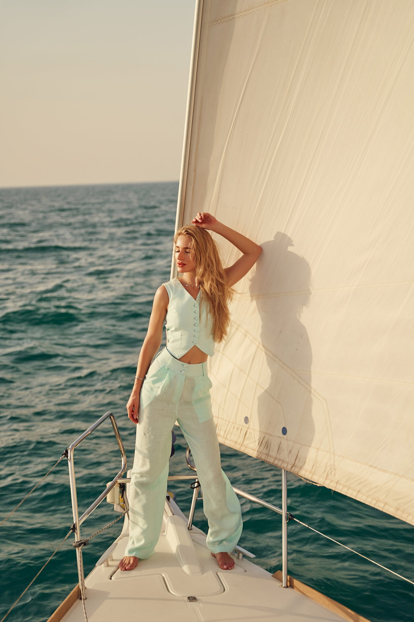 Linen High-Waisted Pants ZLATA