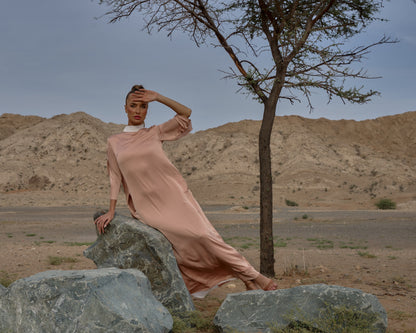 Silk dress with white collar